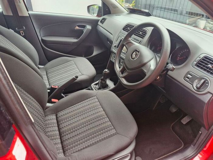 2015 Volkswagen Polo