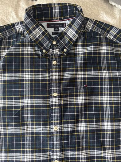 Tommy Hilfiger Plaid Shirt  L