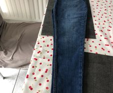 Boys BNWT Superdry jeans W27"x L30"