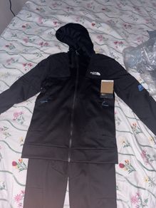 North face Mohntain Athletics tracksuit