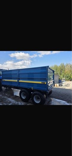 Fleming TR8 Trailer