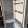 Bosh 6 Series Integrated Fridge/Freezer 60/40 Image 2
