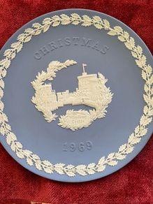 Wedgwood Jasperware Christmas plate