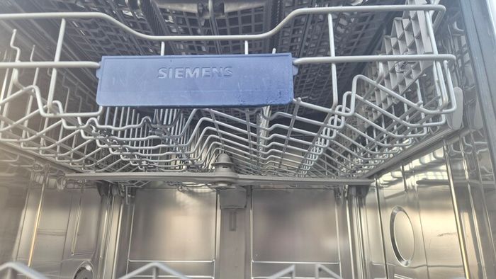 Dishwasher Siemens SN25M880GB with top cutlery shelf