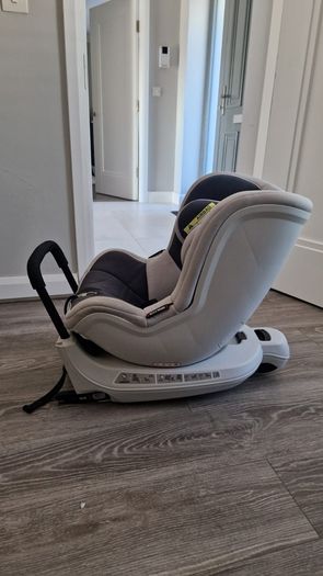 Free car seat