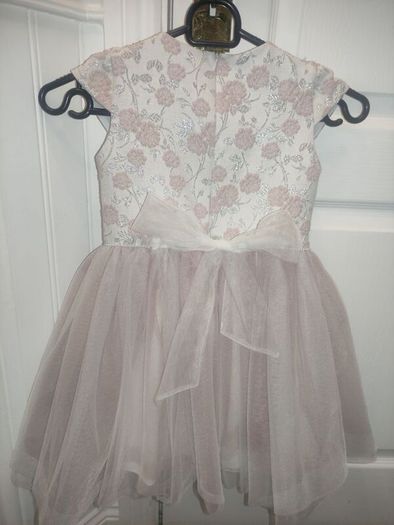 Flower girl dress size 104cm