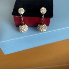 Ear rings