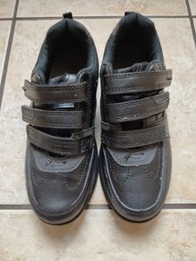 boys shoes