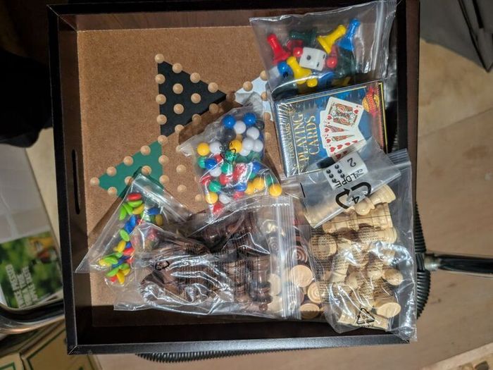 Deluxe wooden game house