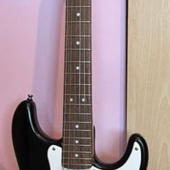 Mini Electric Fender Squire and accessories