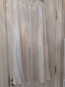 Stadavarius white cotton lined bo-ho maxi skirt size L ( 10-14 )