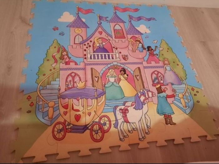Disney princess giant floor puzzle