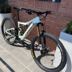 Orbea Rise M10 Carbon Size M Excellent Condition Only 1,500 km