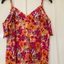 ladies tops Image 3
