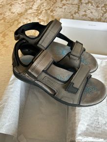 mens sandals