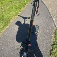E scooter