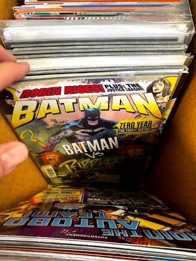 DC Long Comic Box w 250 comics for Sale (2)