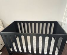 Baby elegance black cot
