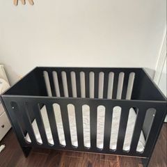 Baby elegance black cot
