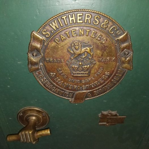 Victorian Safe with key S.Withers and Co.