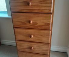 Narrow Pine 5 Drawer Tallboy Chest Of Drawers. Bedroom Furniture. Bedside cabinet locker.