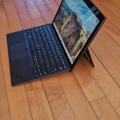 Lenovo Pro series 2k/16GB RAM / i7 Detachable
