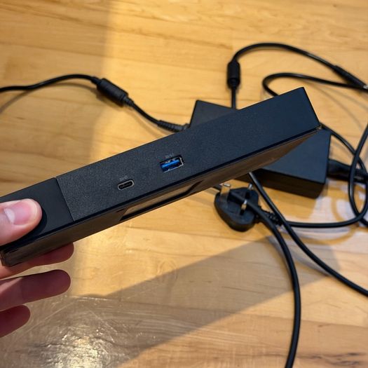 Dell WD19TBS Thunderbolt Dock, USB 3.1, Type-C, Display Port, HDMI, 6 USB Ports, Gigabit Ethernet, Thunderbolt 3, 180W