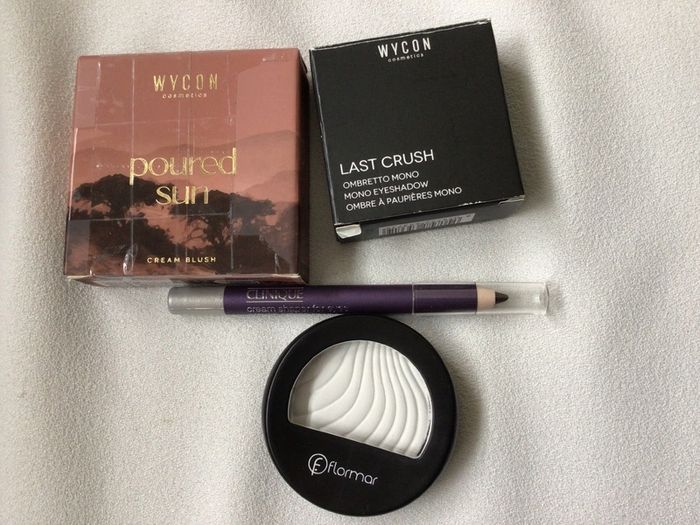 Brand New Wycon Clinique and Flormar Bundle