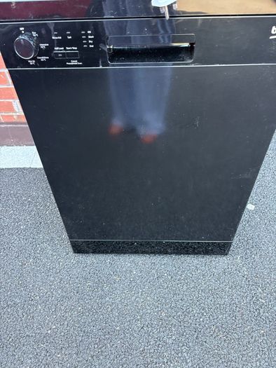 beko dishwasher black
