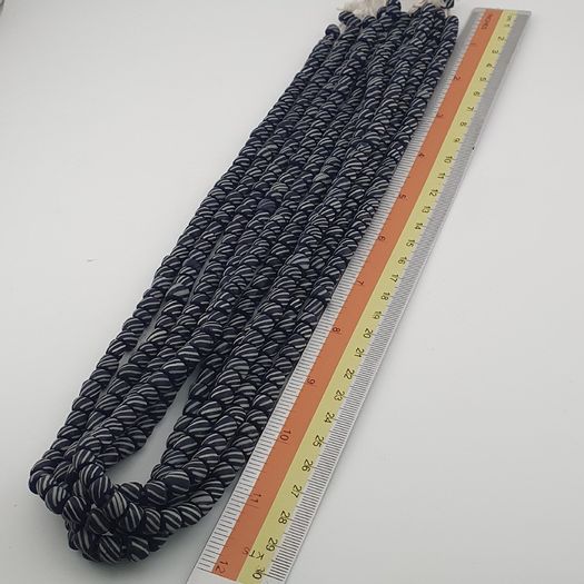 Vintage African white Stripe Black 7.0mm - 7.3mm Glass Beads Necklace