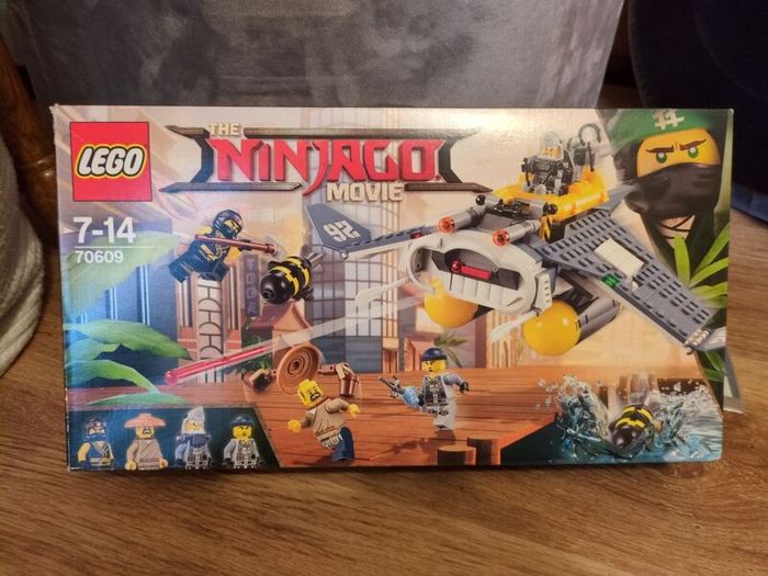Lego #70609 Manta Ray Bomber