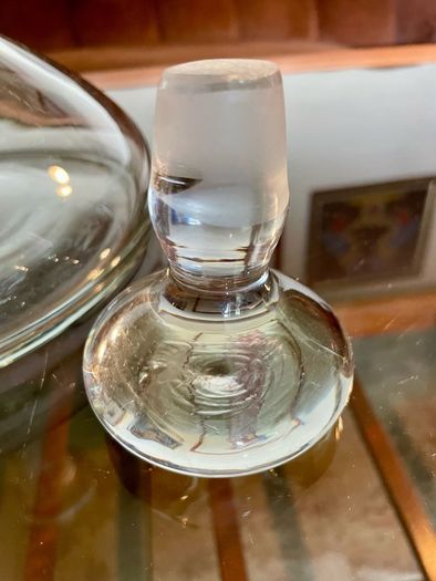 Vintage Full Bodied Red Wine Glass Decanter Original Stopper