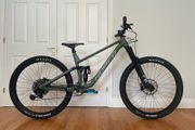 Norco Sight A2 Full Suspension Mountain Bike