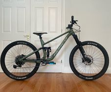 Norco Sight A2 Full Suspension Mountain Bike