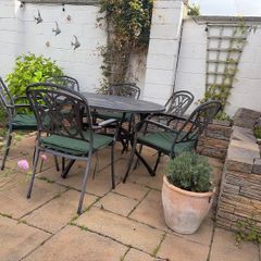 Garden Table and x6 chairs