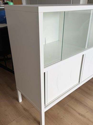 cupboard/ sideboard