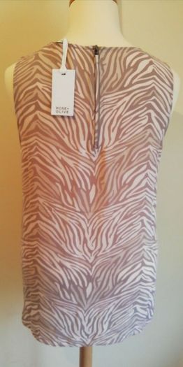FREE POST Rose & Olive Ladies Top New With Tags Beige & Cream. Payment By REVOLUT or PAYPAL