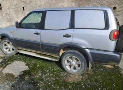 Nissan Terrano Breaking, parts