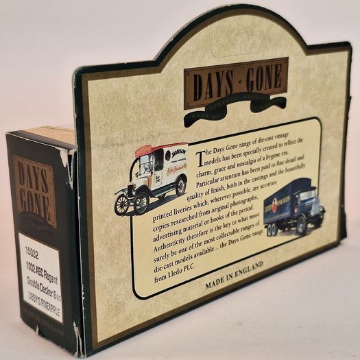 LLedo Diecast Model of Days Gone 15032 1932 AEC Regent Double Deck Bus LIBBY's PINEAPPlE