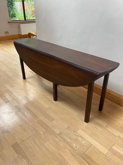 Hunt Table / Wake Table / Dining Table