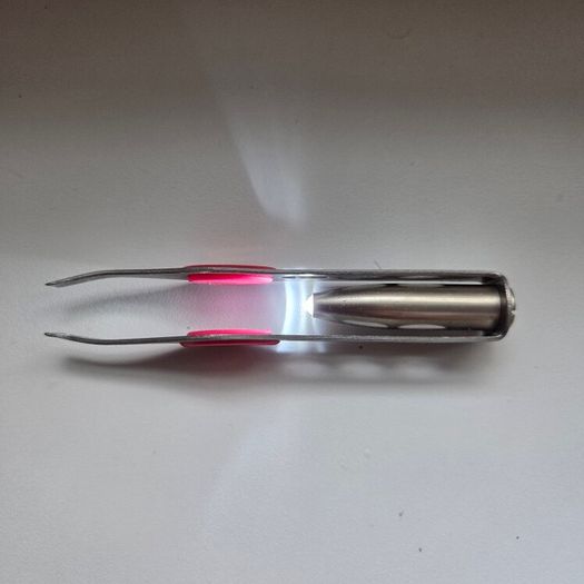 NEW Tweezers With Led Light