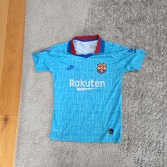 23 high quality branded, boys aged 10-15 clothing