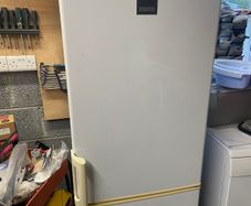 Fridge freezer