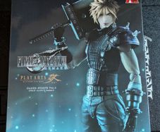 Play Arts Kai Final Fantasy VII Remake Action Figure Cloud Strife Version 2