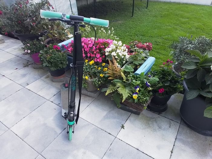 Decathlon mid 5 scooter