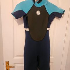 womens wetsuit
