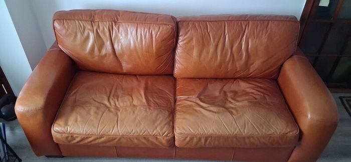 Leather couch / sofa