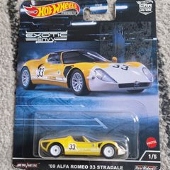 Hot Wheels - Alfa Romeo 33 Stradale - Exotic Envy