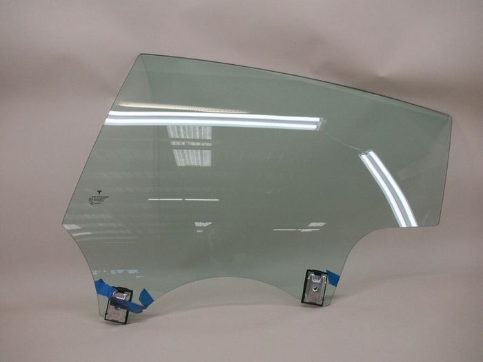 Tesla Model 3 rear door windows(clear glass,  no tint)