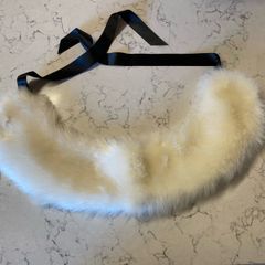 faux fur collar / stole